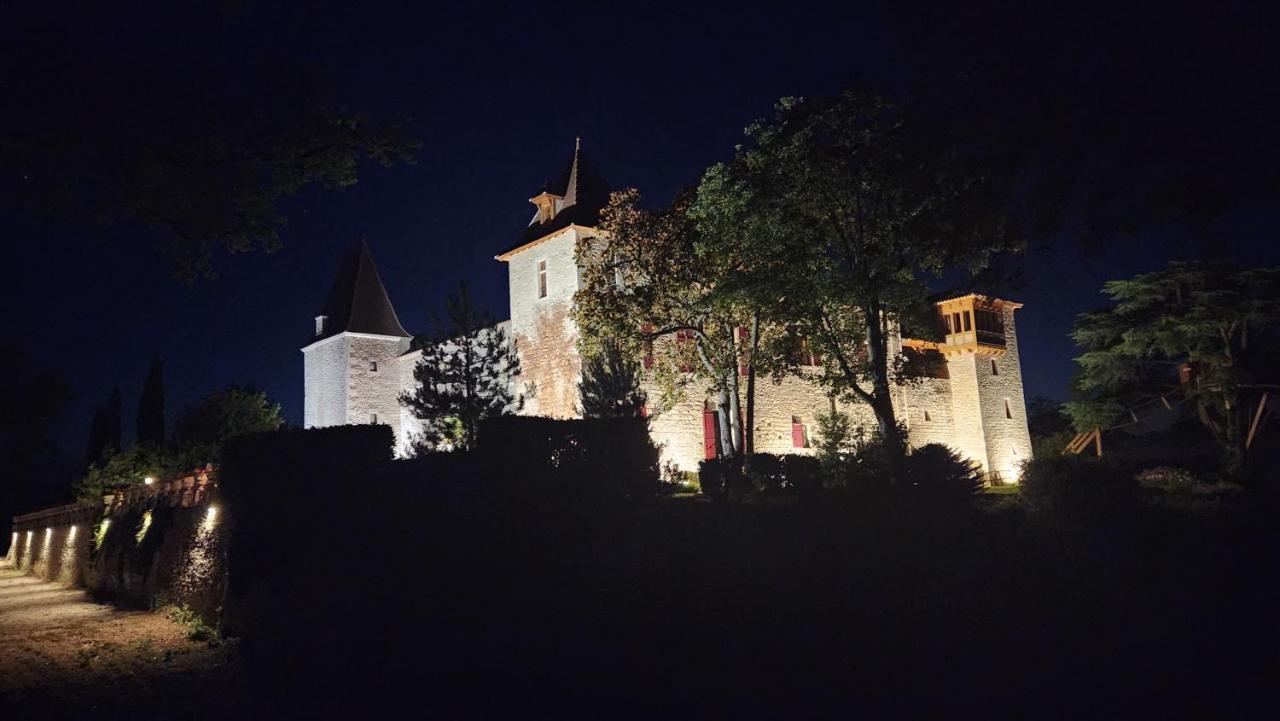 莎孔戴烈城堡酒店 圣卓普德博尔 外观 照片